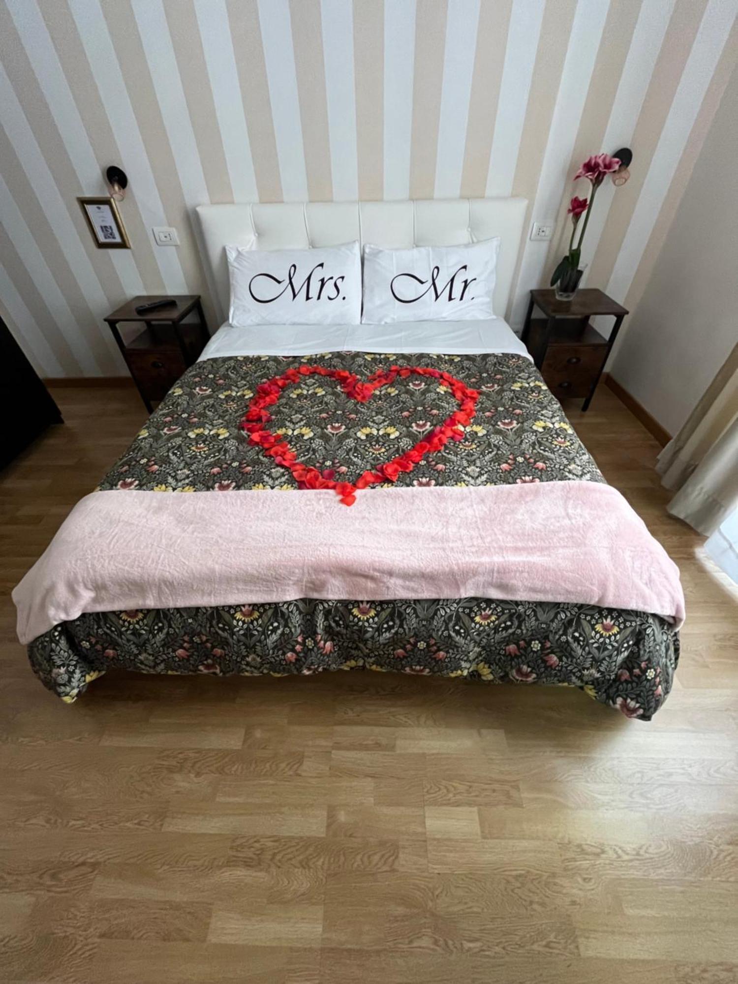 Monti49 Guesthouse ローマ エクステリア 写真
