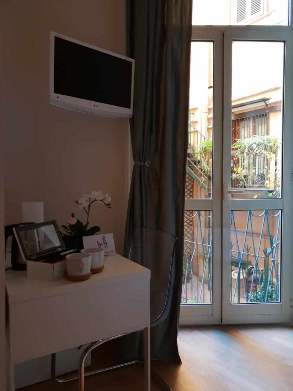 Monti49 Guesthouse ローマ エクステリア 写真